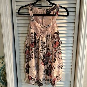 TORRID Floral Sleeveless Top